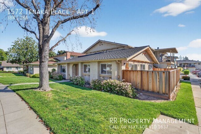 Foto del edificio - 1572 Tenaka Pl