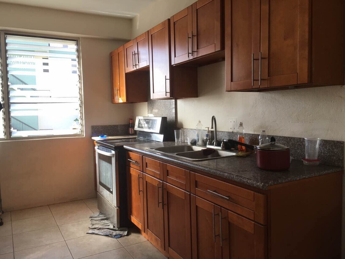 Foto del edificio - 1727 Liliha St