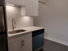 Foto del edificio - 100 Peterborough St