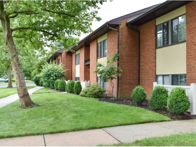 Princeton Orchards Apartments