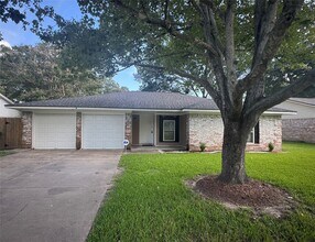 Building Photo - 723 Cherry Valley Dr