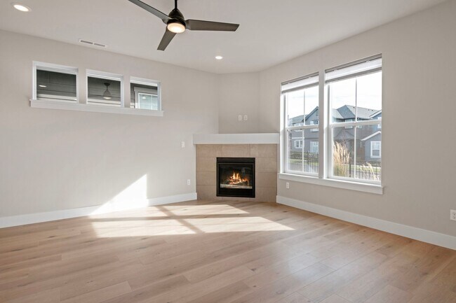 Foto del edificio - 20852 SE Denver Dr