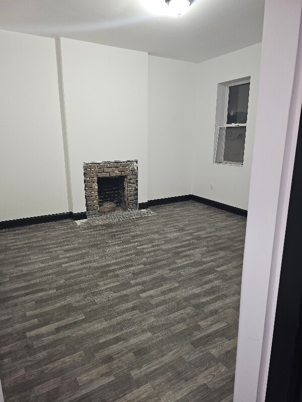 Foto del edificio - 4143 Farlin Ave
