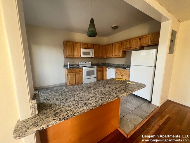 Foto del edificio - 1111 Commonwealth Ave