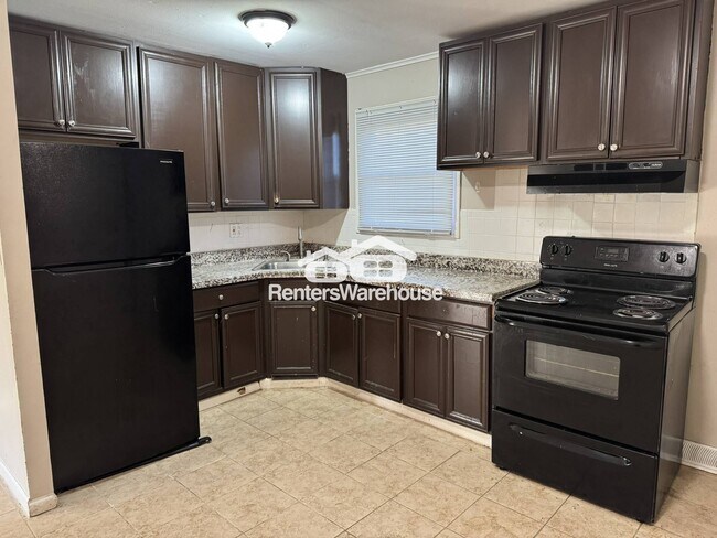 Foto del edificio - 11880 Criterion Ave