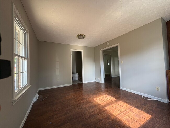 Foto del edificio - 2950 Plano Rd