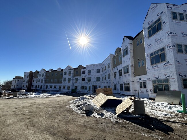 Building Photo - Robinson Place - A Senior Community