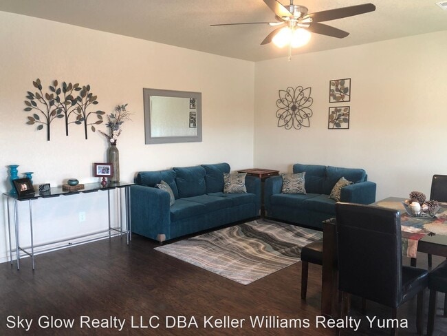 Building Photo - 4 br, 2 bath House - 4084 S. Sunflower Dr.