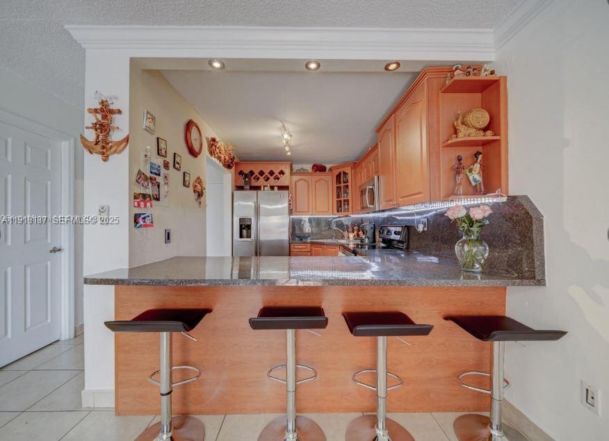 Primary Photo - 6950 W 6th Ave