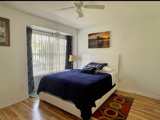 Foto del edificio - 11124 Essex Ridge Ct