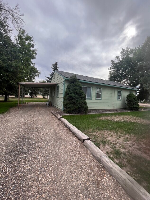 1001 E 9th S, Mountain Home, ID 83647 Townhome Rentals in Mountain