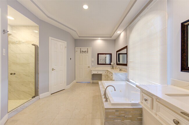 Foto del edificio - 3622 Springhill Ln