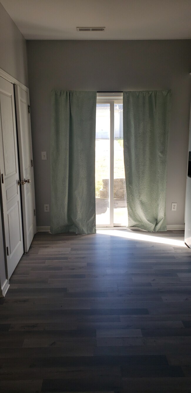 Cocina - 1011 Laparc Ln