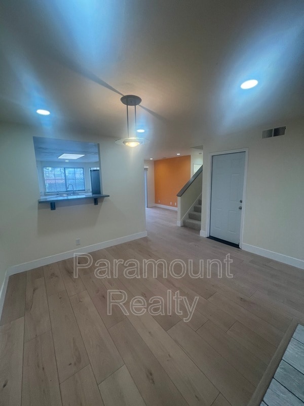 Building Photo - 1547 Chihong Dr