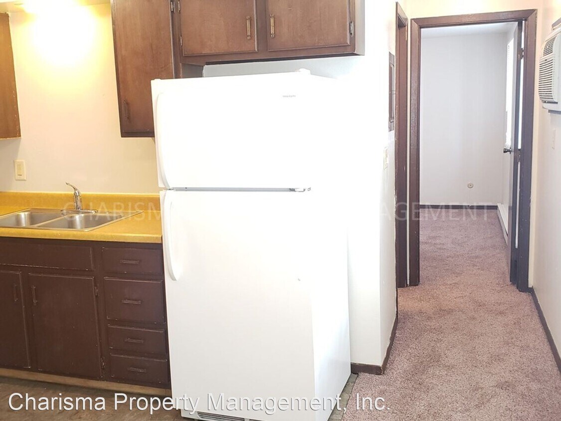 Foto principal - 410-412 N Spring Ave