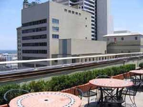 Foto del edificio - 1309 Main St