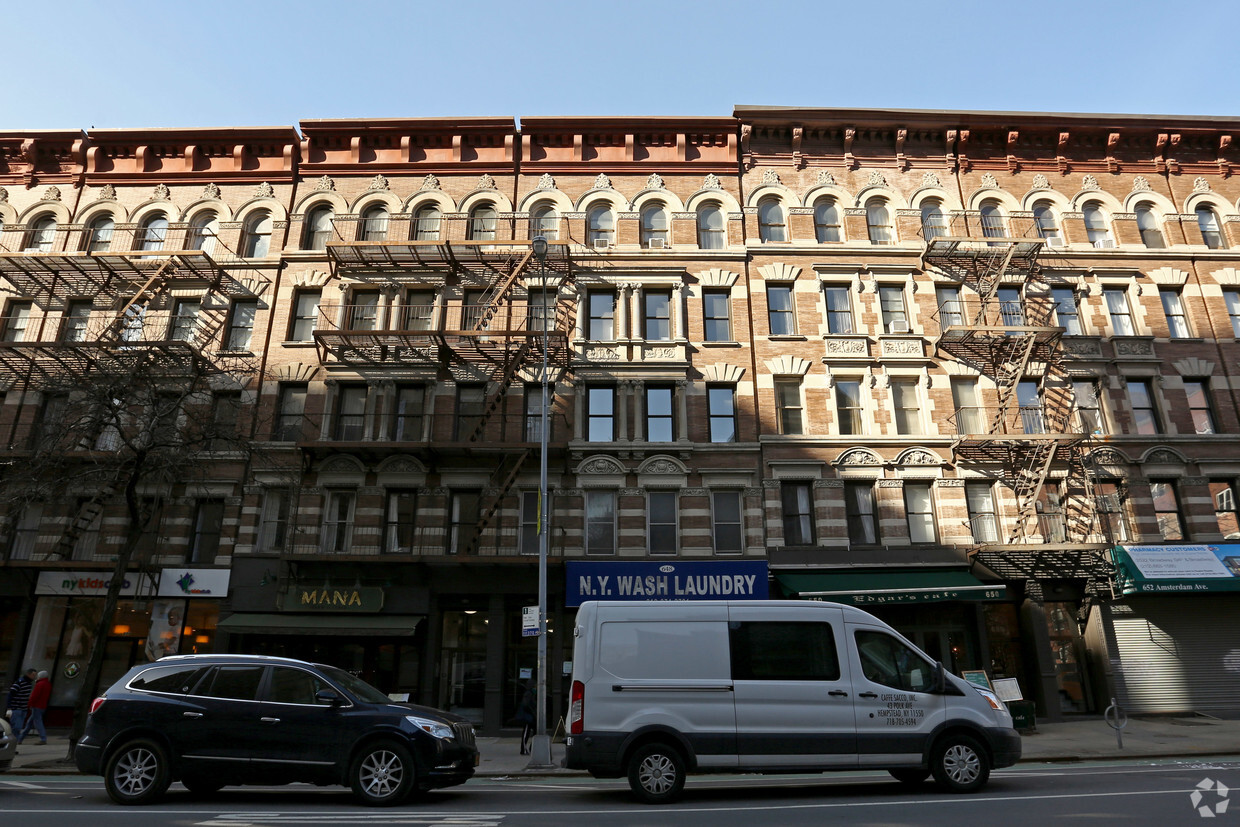 Primary Photo - 642-654 Amsterdam Ave