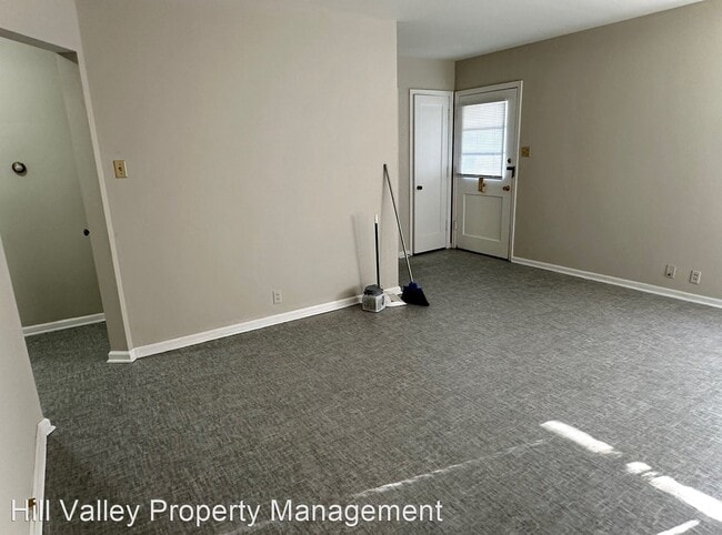 Building Photo - 2 br, 1 bath House - 2628 Mariposa Dr