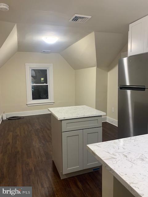 Building Photo - 2587 Huntingdon Pike