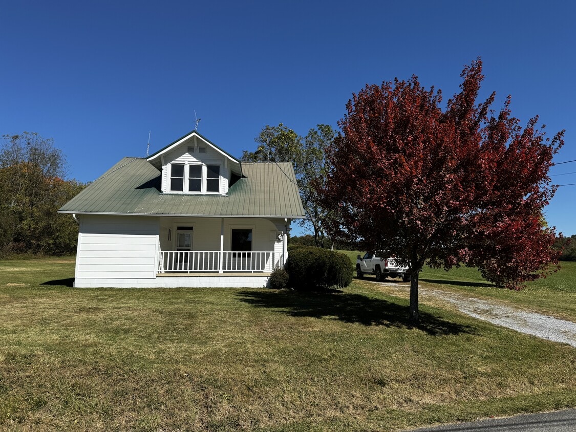 Primary Photo - 4305 Dulaney Rd