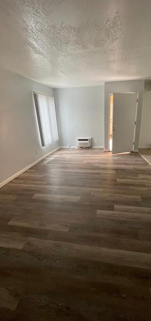 Living Room - 16465 Joy St