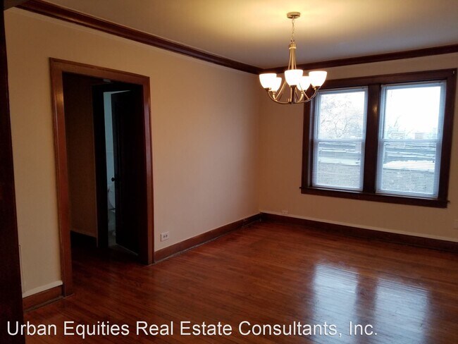Building Photo - 1501 N Kolin Ave