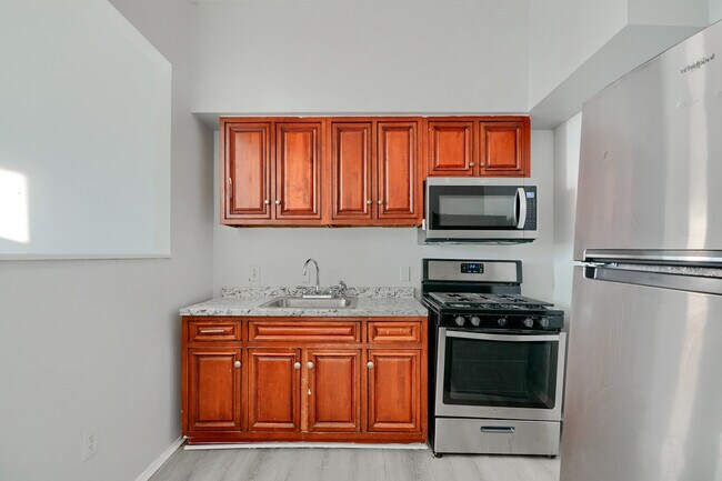 Photo - 800 N Fulton Ave Apartment