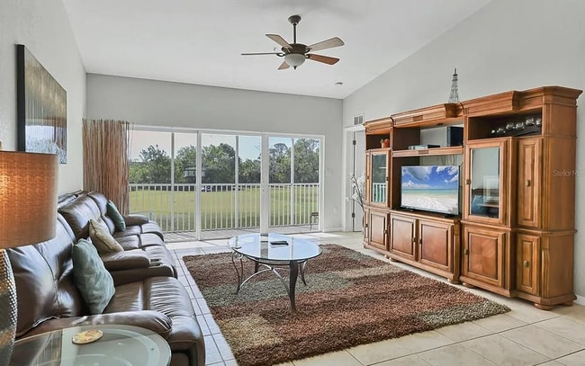 Foto del edificio - 7542 Marsh Orchid Cir