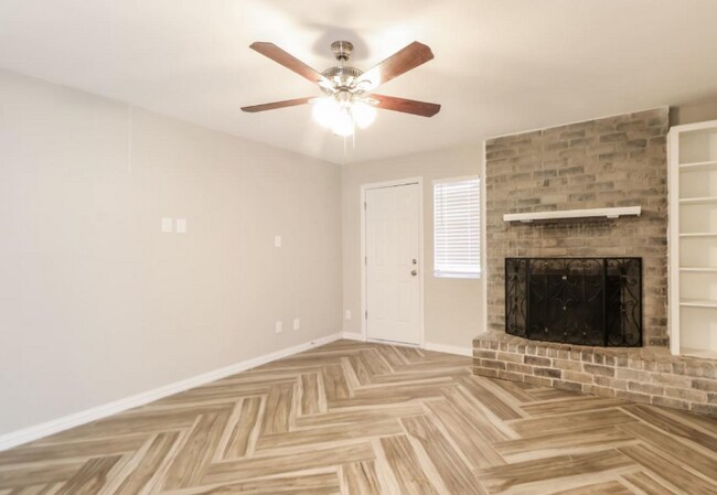 Foto del edificio - 2370 Chisholm Trail Rd