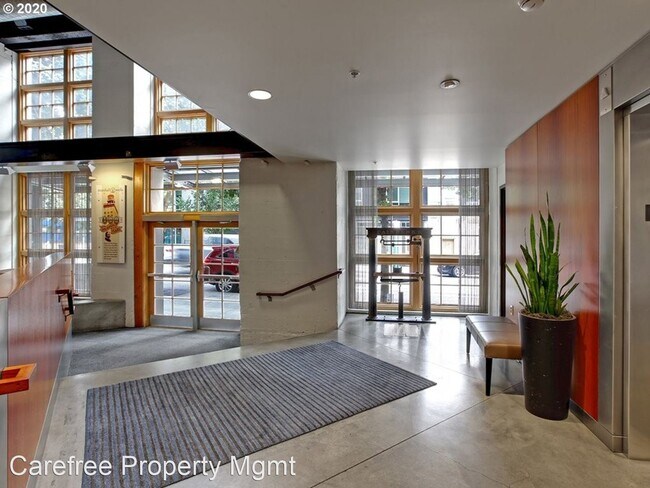 Foto del edificio - 1420 NW Lovejoy St
