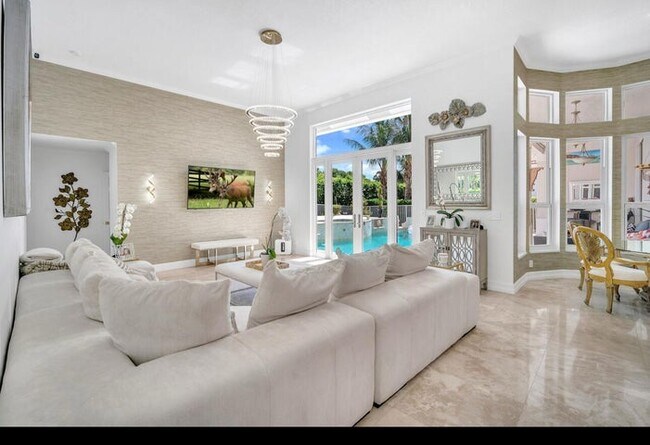 Foto del edificio - 10857 Japonica Ct