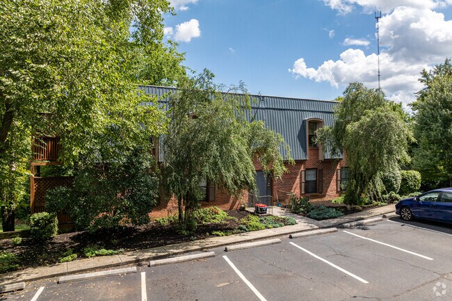 Foto del edificio - Castle Terrace Apartments