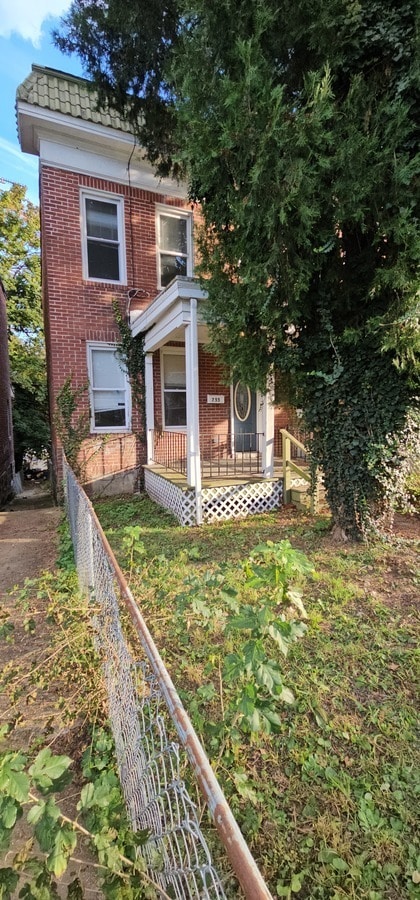 Building Photo - 3 Bed Porch Front