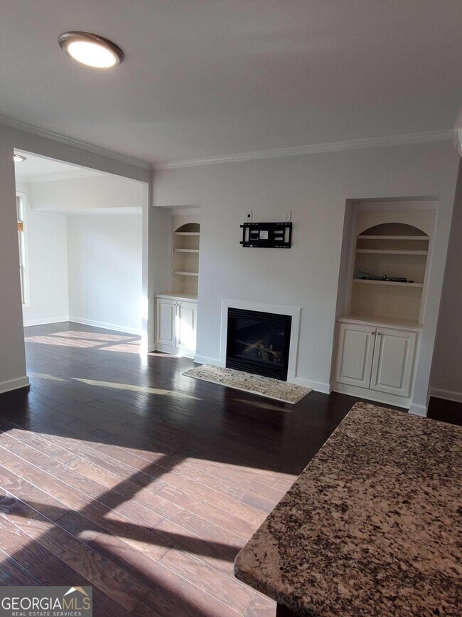 Building Photo - 2273 Lavista Square NE