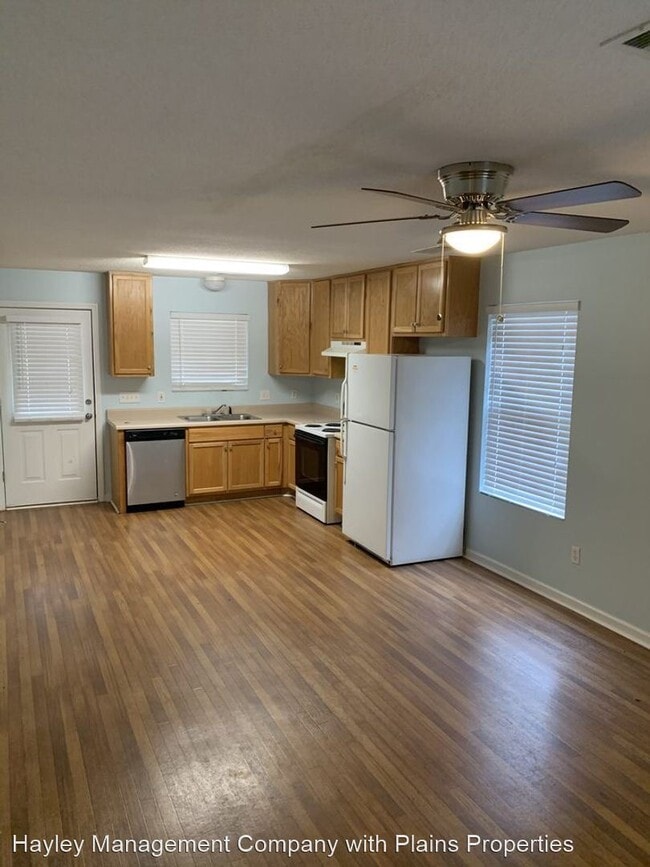 Building Photo - 3 br, 3 bath House - 1887 Bellwood Place