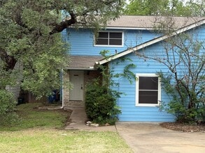 Building Photo - 716 Ramble Ln