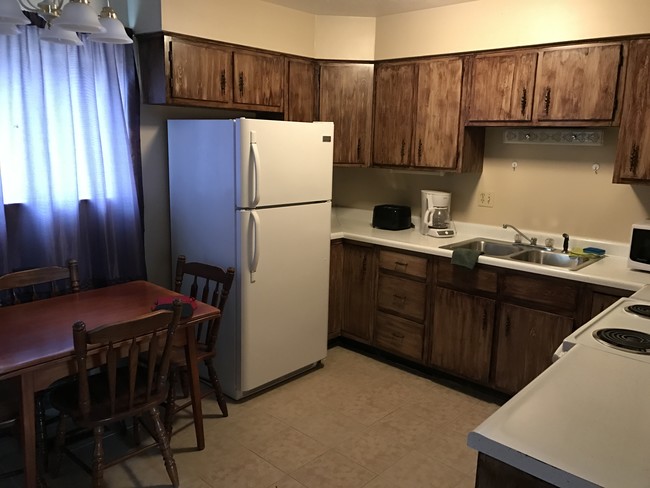 TL Furnished 1 Bedroom - Goodman Properties