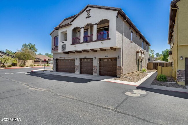 Foto del edificio - 2725 E Mine Creek Rd