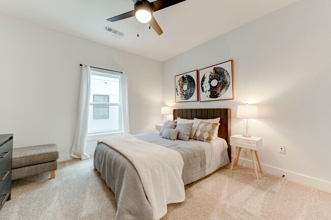 Foto del edificio - 2500 Longview St