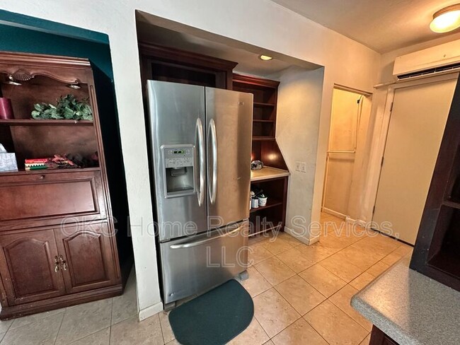 Foto del edificio - 3824 Key Pl