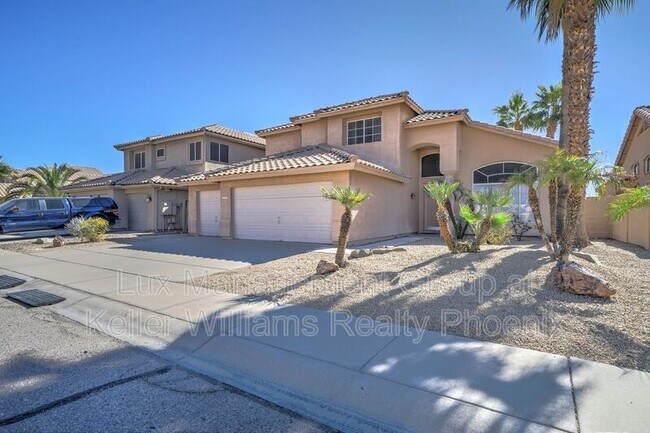 Building Photo - 525 W Mountain Vista Dr