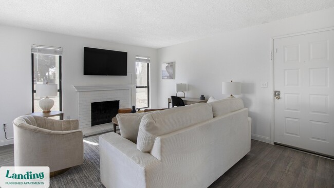 Building Photo - 5272 Tamarus St