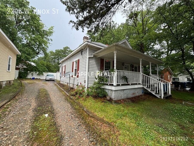 Foto del edificio - 2208 W Knox St