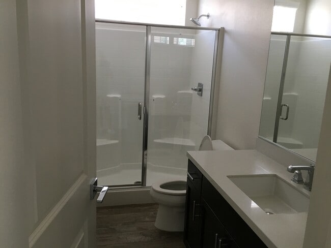 Building Photo - Yorba Linda Townhome - Brand new Anderson ...