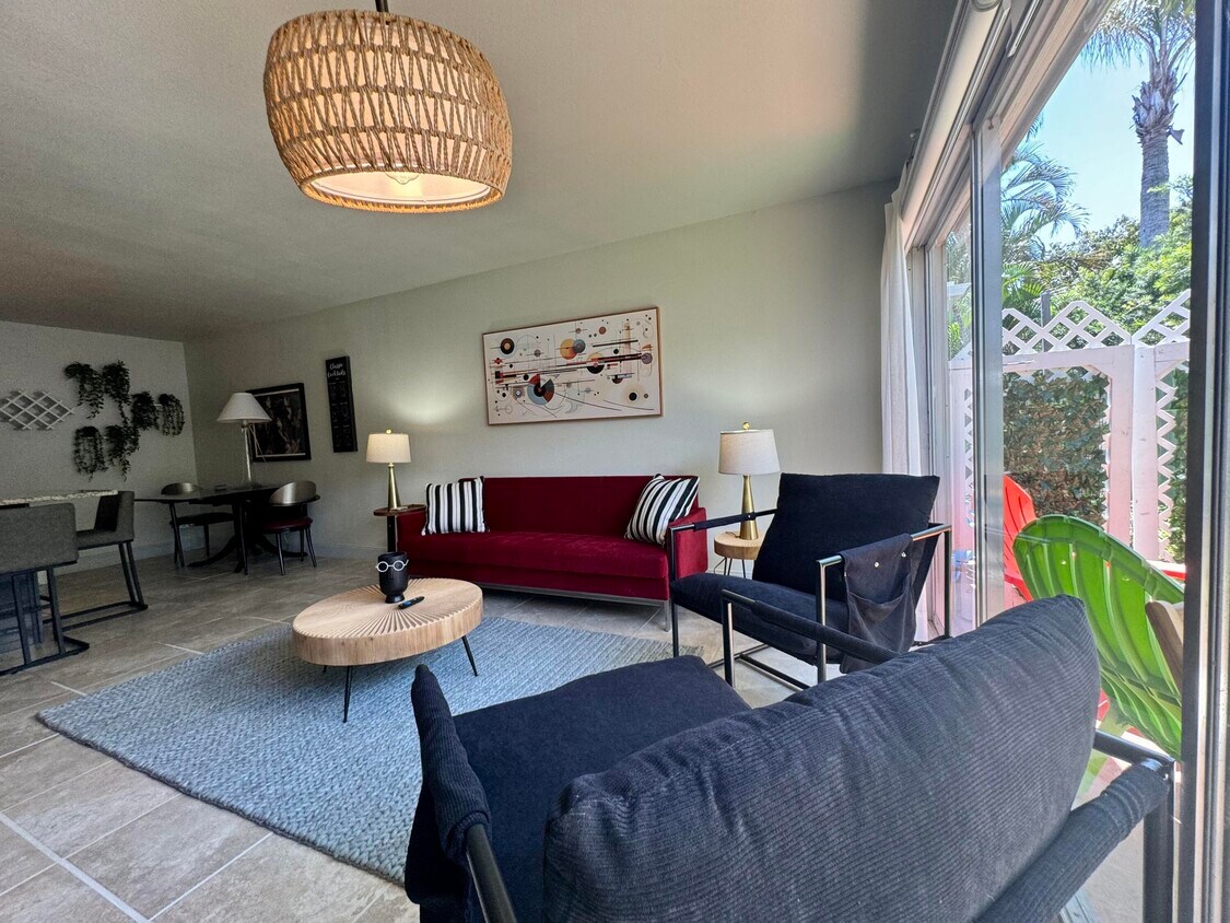 Foto principal - 3725 S Olive Ave