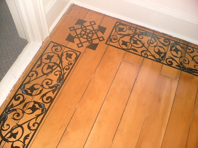 Natural Wood Master BR - 1539 Jackson N St