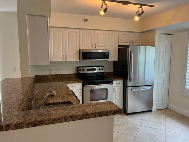 Foto del edificio - 103 Yacht Club Way