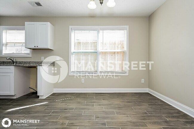 Foto del edificio - 1505 QUEEN ELIZABETH Drive, Locust Grove, ...