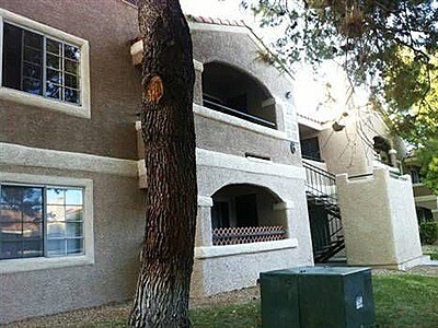 Building Photo - Ready to Move in and Call Home