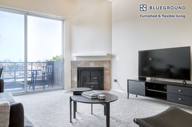 Foto del edificio - 230 N Kenwood St